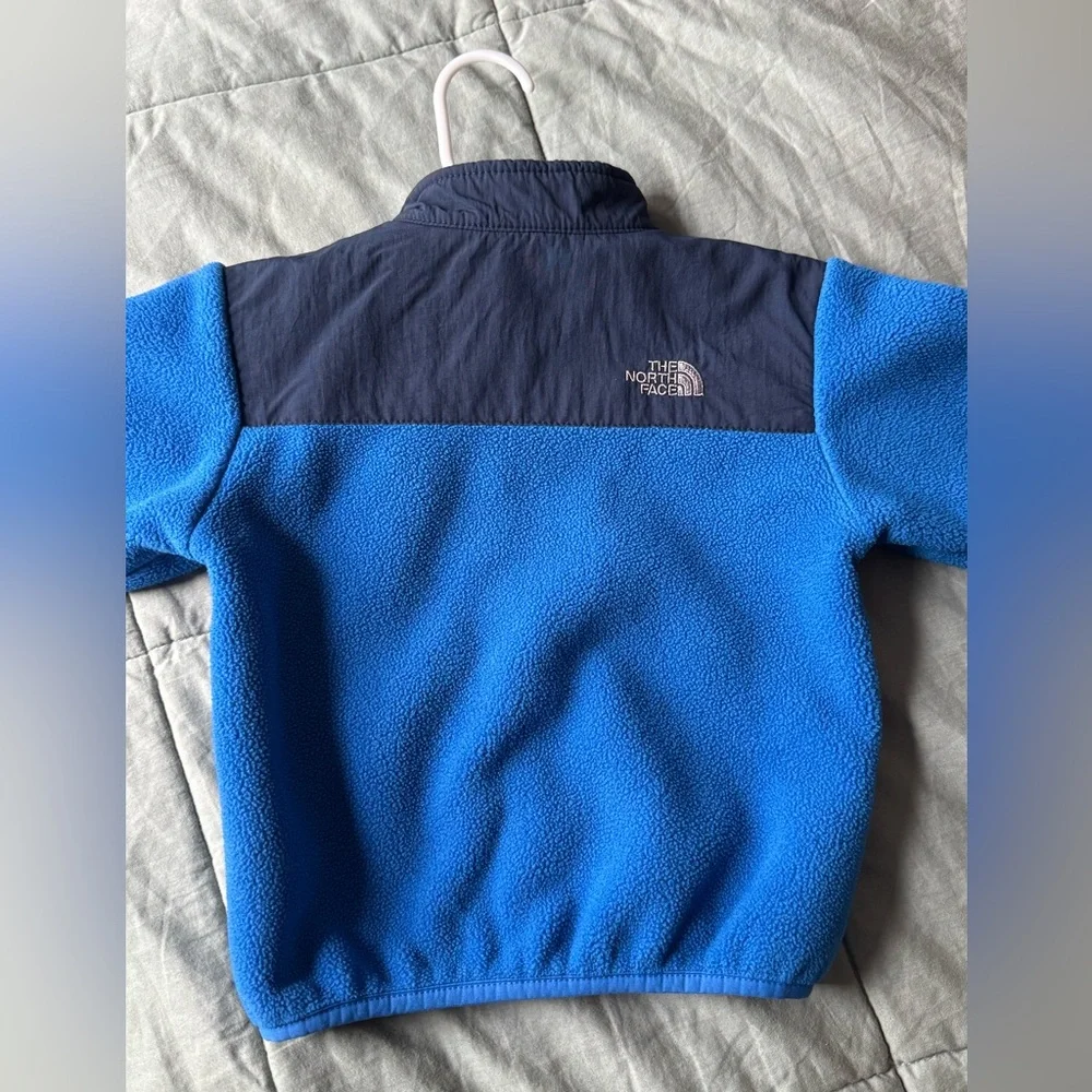 The‎ North Face Kids Blue and dark blue Puffer Jacket